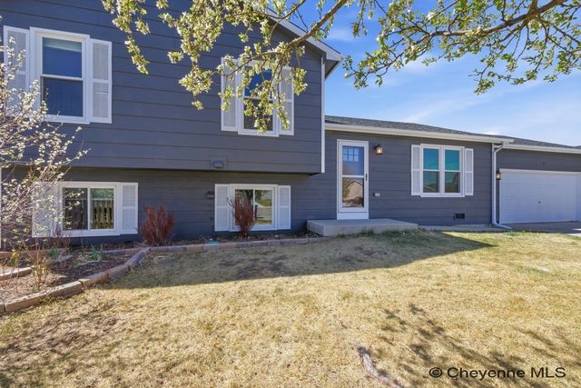 5206 VIEW POINT CT, Cheyenne, WY 82009