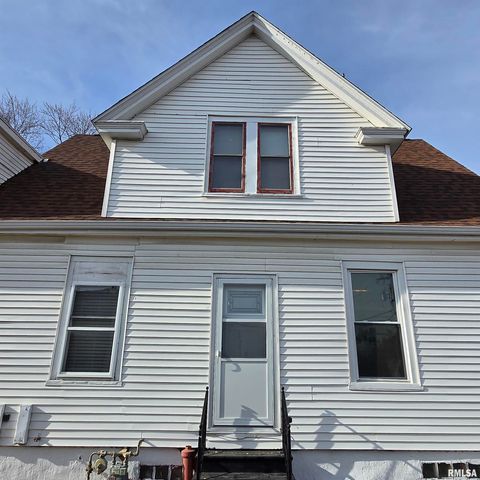 1910 W HOWETT Street, Peoria, IL 61605