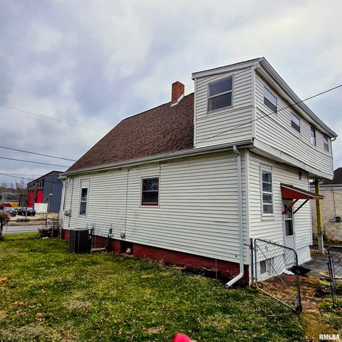 1910 W HOWETT Street, Peoria, IL 61605