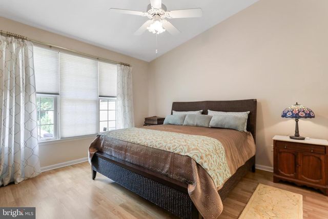 155 MORNINGSIDE DR, Falling Waters, WV 25419