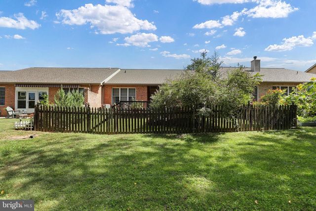 155 MORNINGSIDE DR, Falling Waters, WV 25419