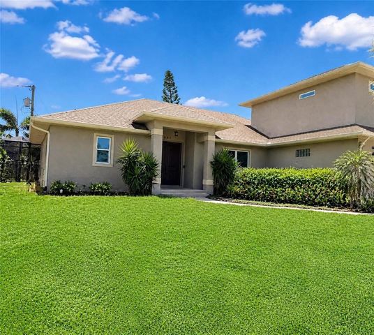 935 LINDEN ROAD, Venice, FL 34293