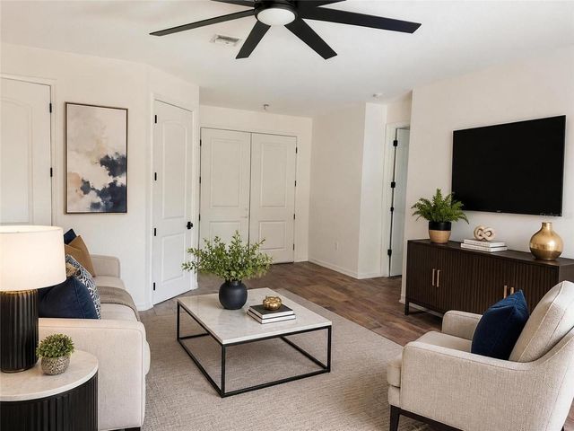 935 LINDEN ROAD, Venice, FL 34293