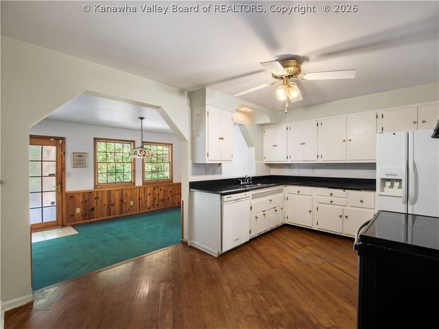 57 Abney Circle N, Charleston, WV 25314