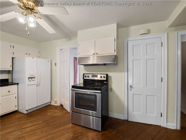57 Abney Circle N, Charleston, WV 25314