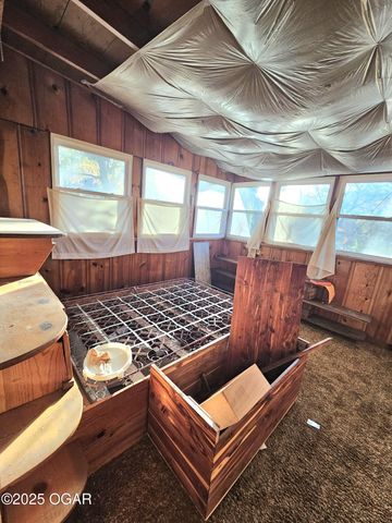 444 E 8th Street, Baxter Springs, KS 66713