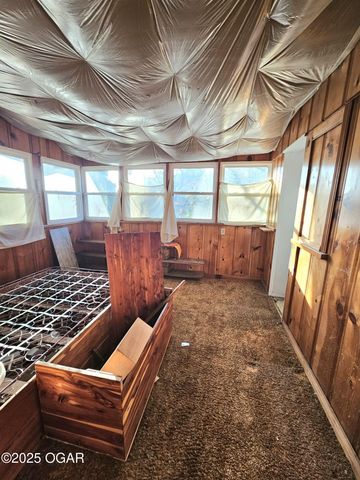 444 E 8th Street, Baxter Springs, KS 66713