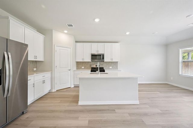 1361 Los Olmos Lane, Crandall, TX 75114