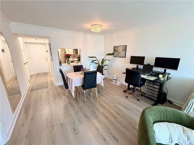 2870 Pharr Court 1009, Atlanta, GA 30305