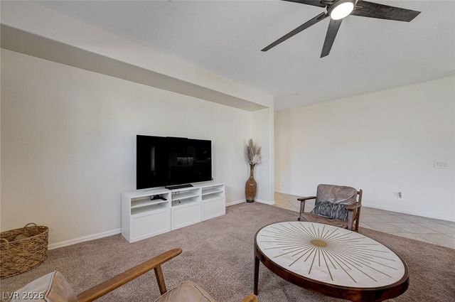 8225 Alden Pines Court, Las Vegas, NV 89131