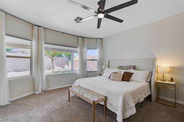 8225 Alden Pines Court, Las Vegas, NV 89131