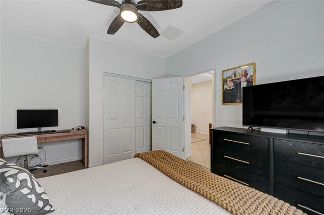 8225 Alden Pines Court, Las Vegas, NV 89131