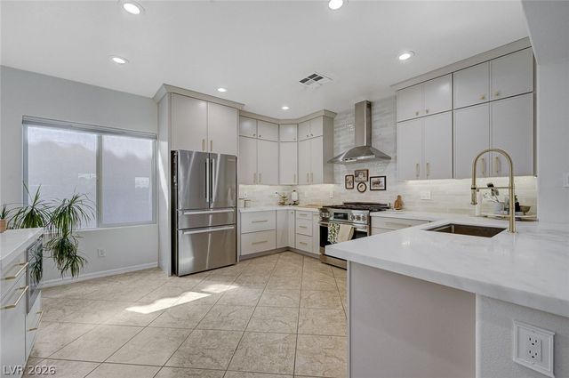 8225 Alden Pines Court, Las Vegas, NV 89131