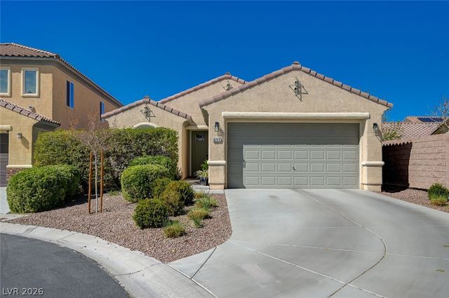 8225 Alden Pines Court, Las Vegas, NV 89131