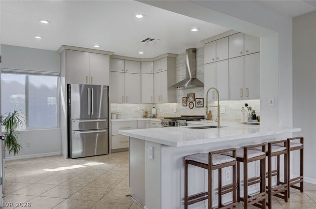 8225 Alden Pines Court, Las Vegas, NV 89131