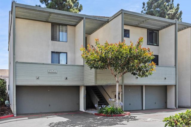 6204 Agee St 129, San Diego, CA 92122