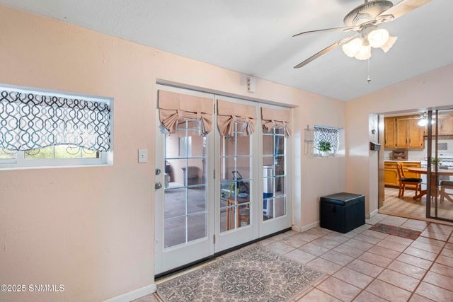 5351 Cristo Rey Street, Dona Ana, NM 88032