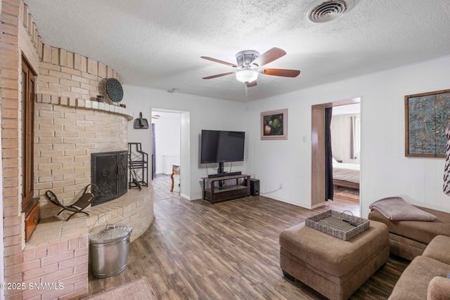 5351 Cristo Rey Street, Dona Ana, NM 88032