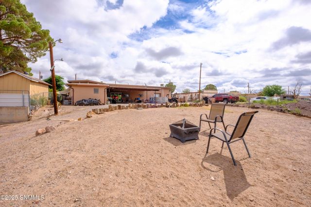 5351 Cristo Rey Street, Dona Ana, NM 88032