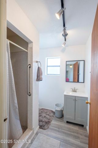 5351 Cristo Rey Street, Dona Ana, NM 88032