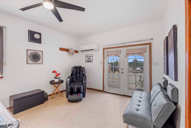 5351 Cristo Rey Street, Dona Ana, NM 88032