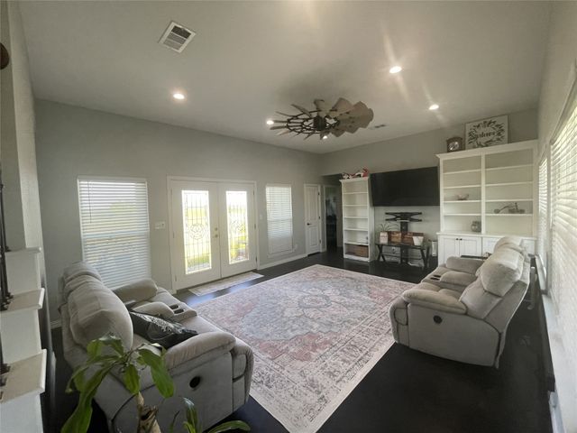 2622 Refuge Road, Sherman, TX 75092