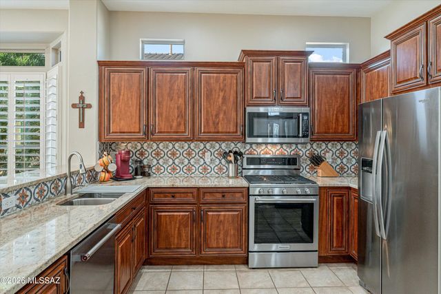 5070 W Jointfir Lane, Marana, AZ 85658