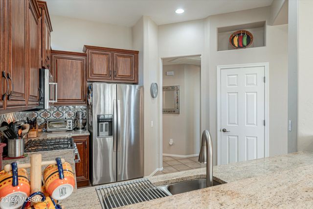 5070 W Jointfir Lane, Marana, AZ 85658