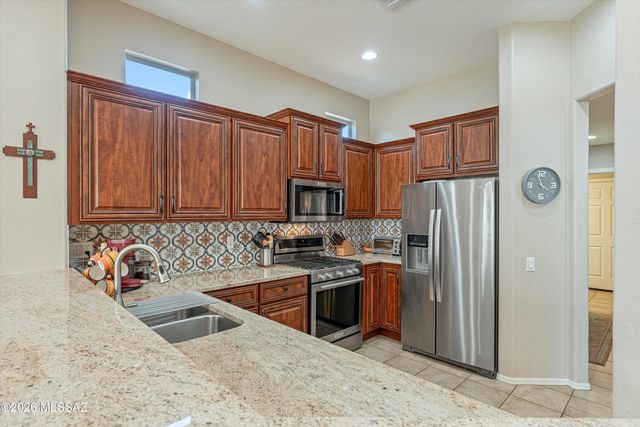 5070 W Jointfir Lane, Marana, AZ 85658
