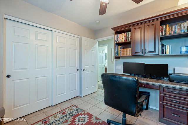 5070 W Jointfir Lane, Marana, AZ 85658