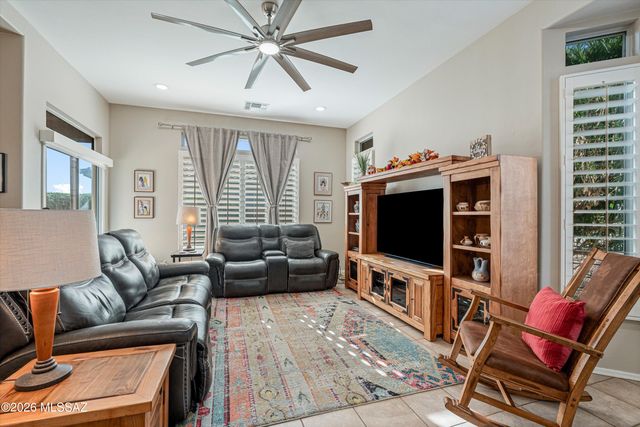 5070 W Jointfir Lane, Marana, AZ 85658
