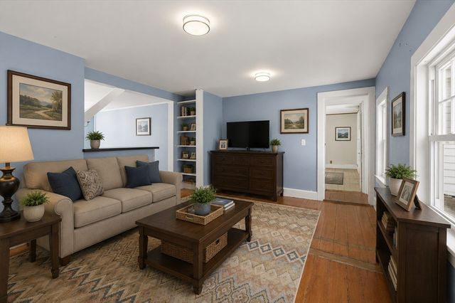 39 Main St, Saugus, MA 01906