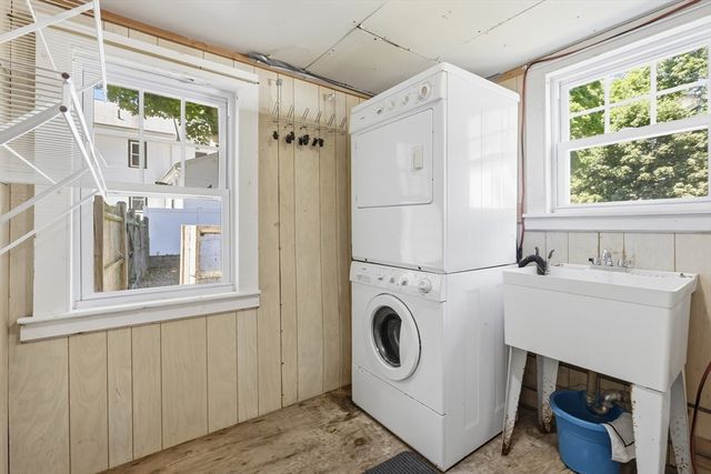39 Main St, Saugus, MA 01906
