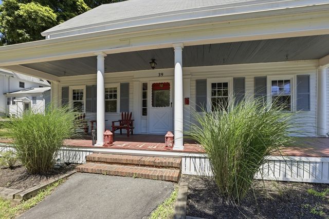 39 Main St, Saugus, MA 01906