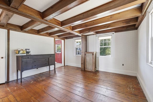 39 Main St, Saugus, MA 01906