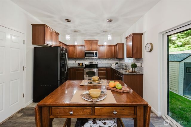 2291 SE Kelby Circle, Port Orchard, WA 98366
