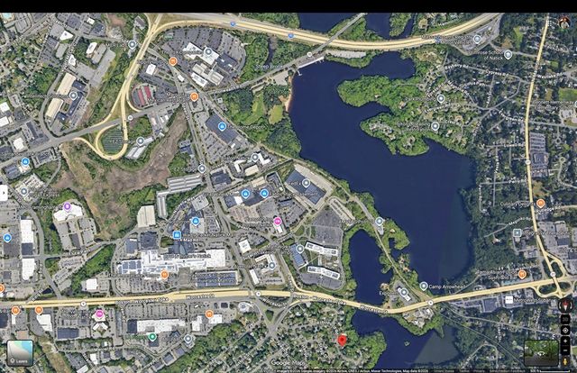 28 Robinhood Rd, Natick, MA 01760
