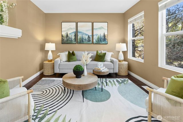 9512 226th Place NE, Redmond, WA 98053