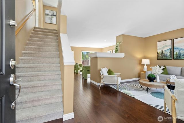 9512 226th Place NE, Redmond, WA 98053