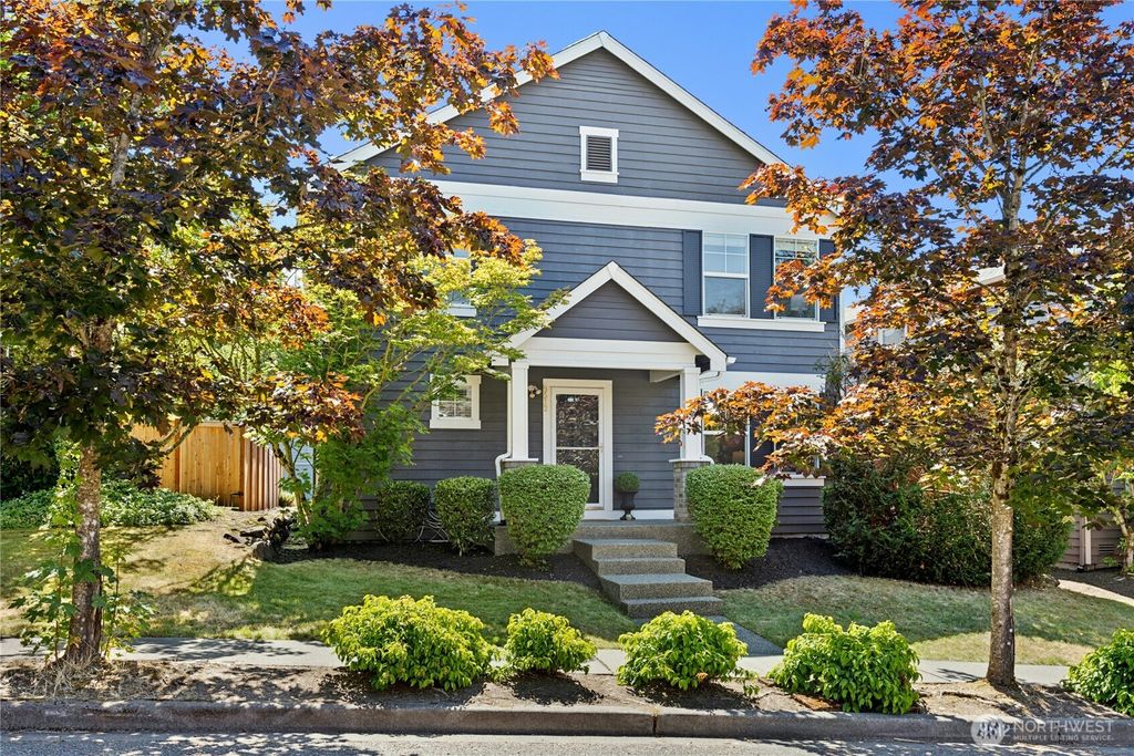 9512 226th Place NE, Redmond, WA 98053