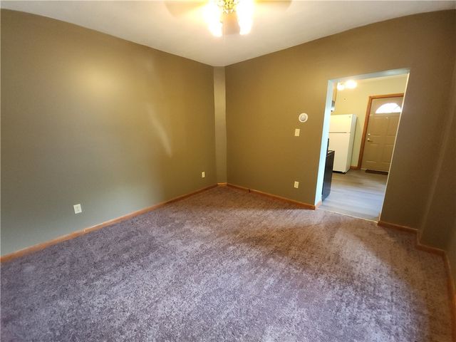 8 Elm Street, Bessemer, PA 16112