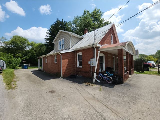 8 Elm Street, Bessemer, PA 16112