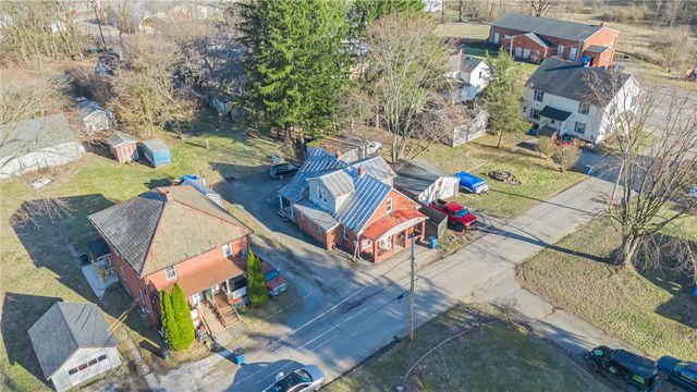 8 Elm Street, Bessemer, PA 16112