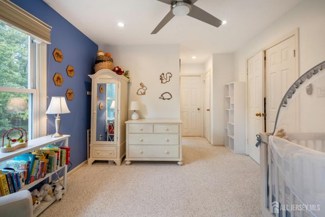 112 Lloyd Court, East Brunswick, NJ 08816
