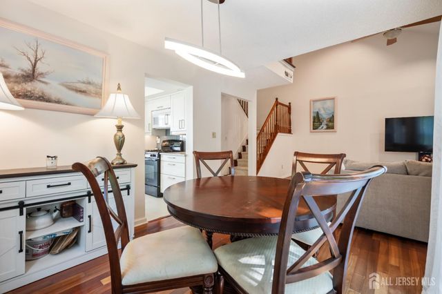 112 Lloyd Court, East Brunswick, NJ 08816