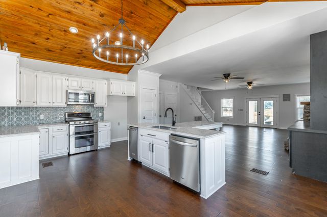 150 Ken Visage Lane, Lafayette, GA 30728