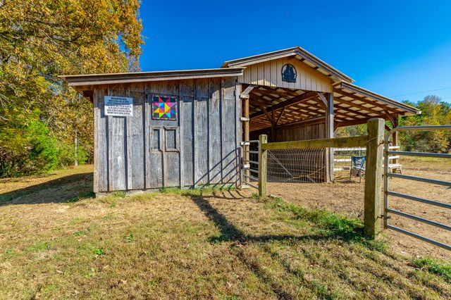 150 Ken Visage Lane, Lafayette, GA 30728