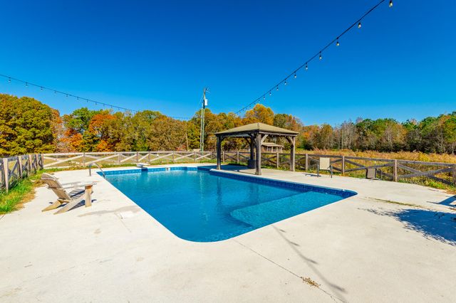 150 Ken Visage Lane, Lafayette, GA 30728