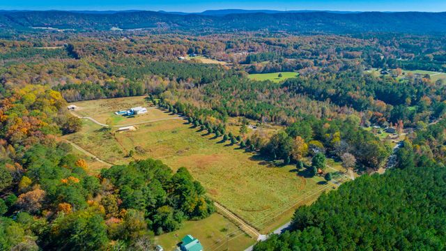 150 Ken Visage Lane, Lafayette, GA 30728