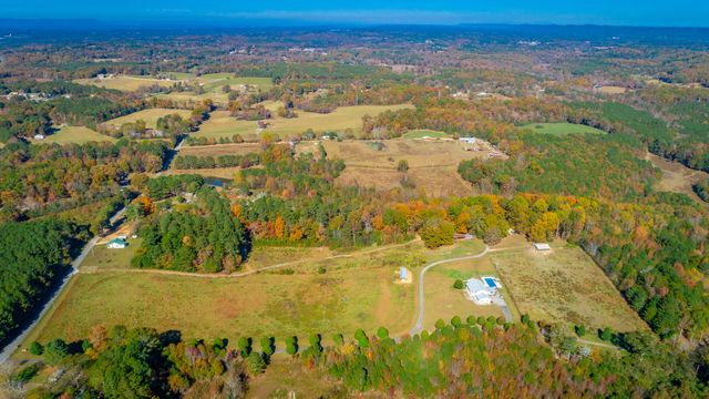 150 Ken Visage Lane, Lafayette, GA 30728